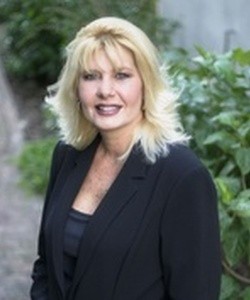 Lynne Vaughn