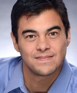 Rolando Torres