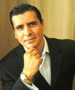 Eduardo Becerra